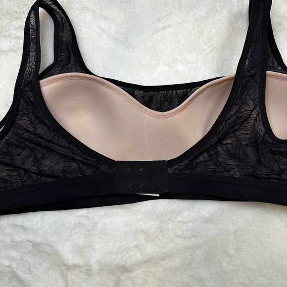 lululemon athletica Sheer Black Leaf Pattern Bralette-no tag but never been used - Picture 4 of 7